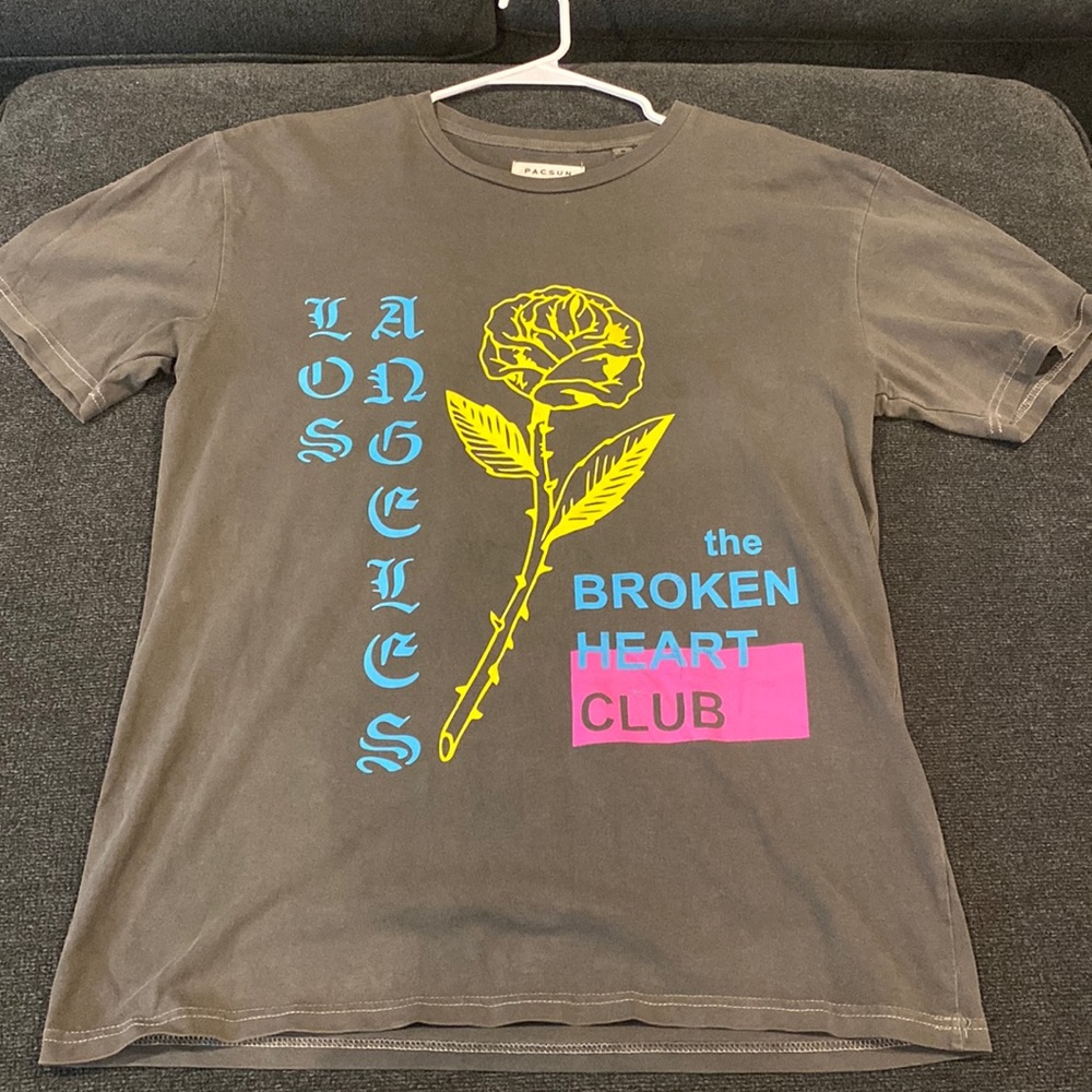 Broken Heart Club Shirt size M